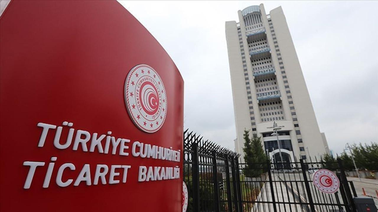 TICARET BAKANLIĞI KAÇAKÇILIKLA MÜCADELEDE REKOR: 8,1 MILYAR LIRALIK MALA EL KONULDU 1 TICARET BAKANLIGI 1486318
