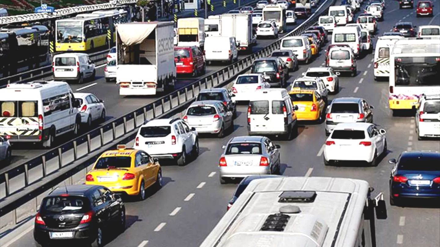 SÜRÜCÜ BELGESİ YETMEZ, TRAFİK EĞİTİMİ ŞART