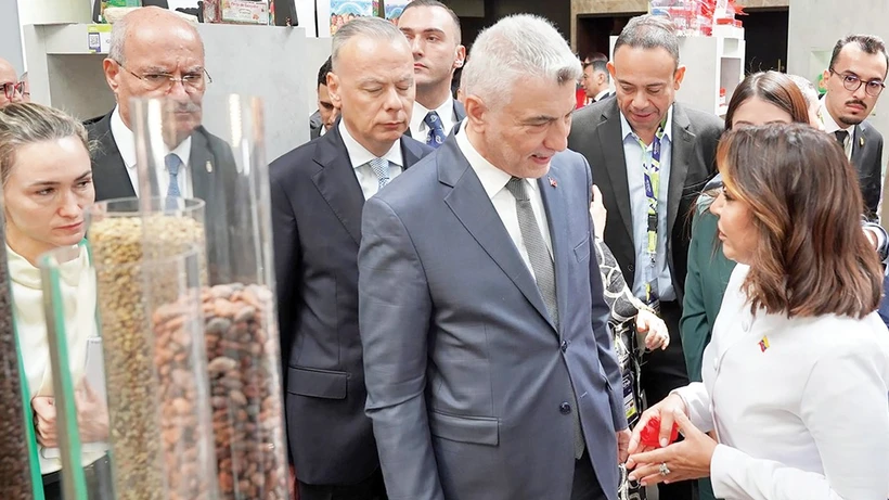 Hedef 3 Milyar Dolarlık Ticaret Hacmi 1 Hedef 3 Milyar Dolarlık Ticaret Hacmi