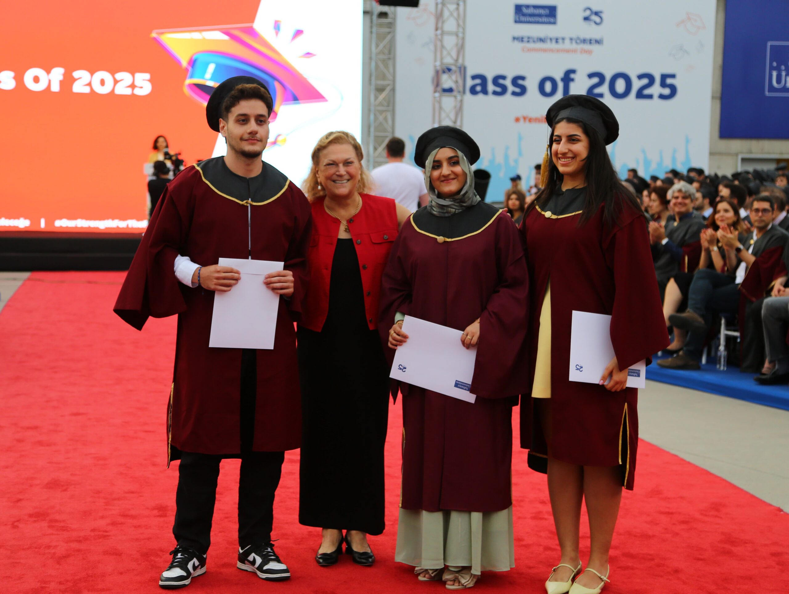 Sabancı Üniversitesi 25 Yaşında