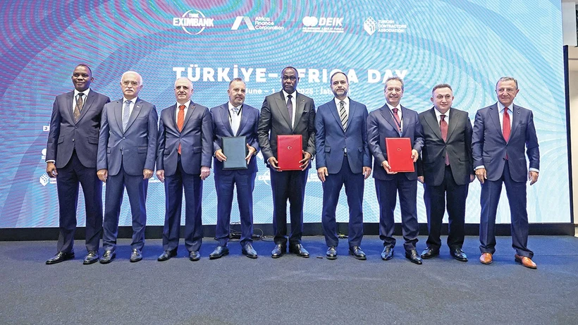 Türkiye 190 Milyar Dolar Yatırım Yapacak